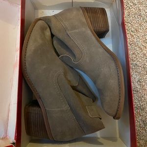 Carlos Santana booties